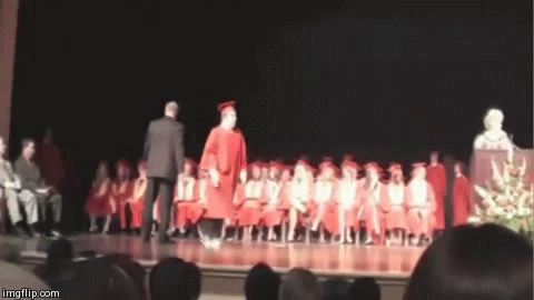 17 Epic Graduation Fails 17 Epic Graduation Fails