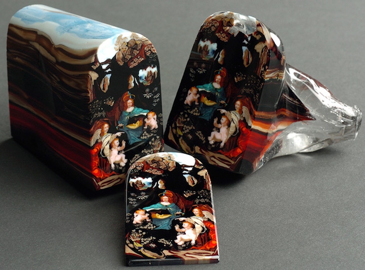 Glass Portraits Are Sliced Incredibly Like a Loaf of Bread