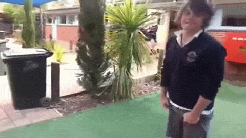 These Guys Failed Horribly Trying to Impress Women These Guys Failed Horribly Trying to Impress Women