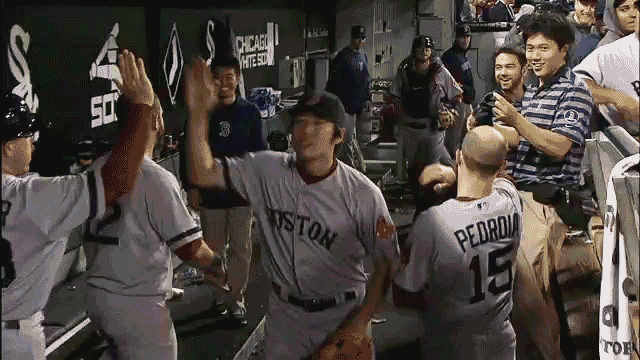 High-five fails High-five fails