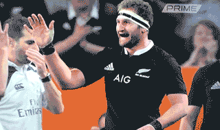 High-five fails High-five fails
