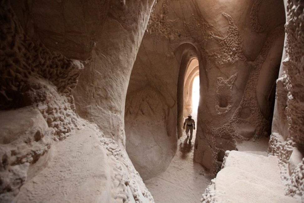 Man Spends 25 Years Hand-Digging Beautiful Caves