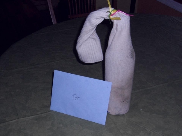 22 People Who Weren't Even Trying To Wrap Your Christmas Present