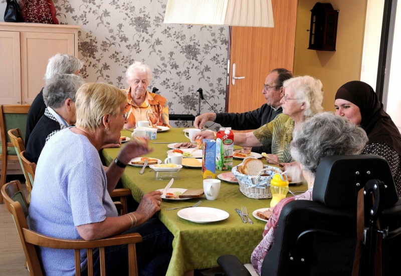 Amazing Village Just For People With Dementia Lets Them Live Normally 