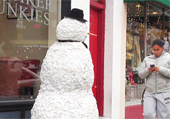 Do You Want To Build A (Horrifying) Snowman? Do You Want To Build A (Horrifying) Snowman?