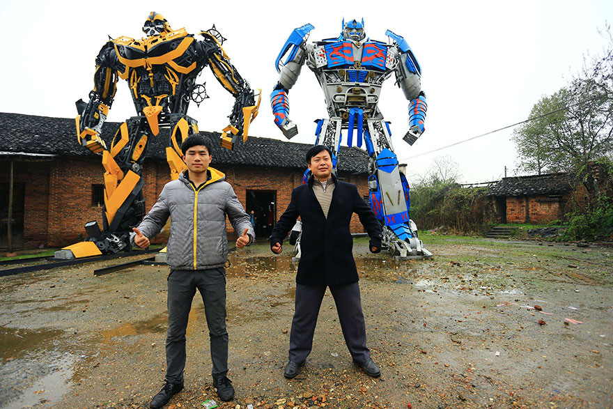 Farmer Dad And His Son Build Transformers From Scrap Metal