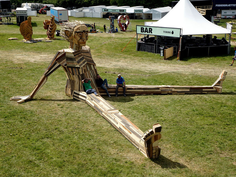 I Create Giant Sculptures From Scrap Wood