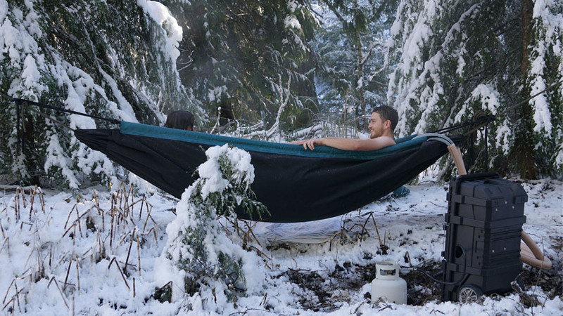 This Hot Tub Hammock Just Might Be The Most Relaxing Thing Ever