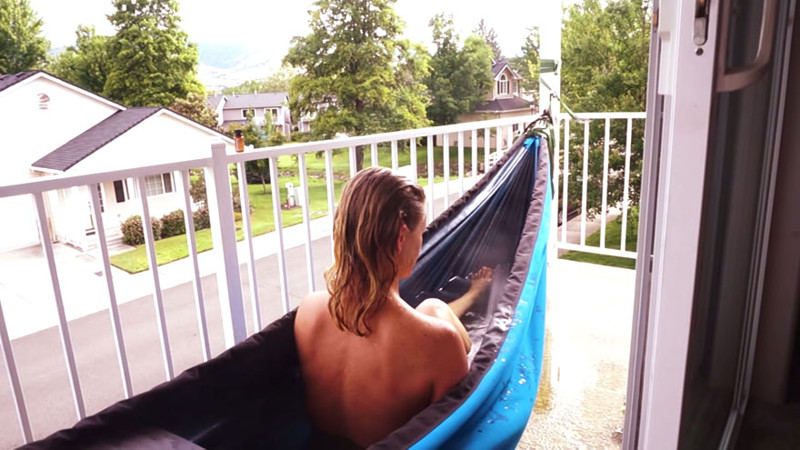 This Hot Tub Hammock Just Might Be The Most Relaxing Thing Ever