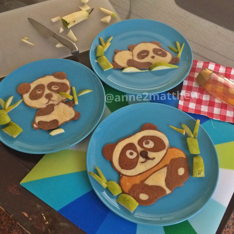 Panda Pancakes