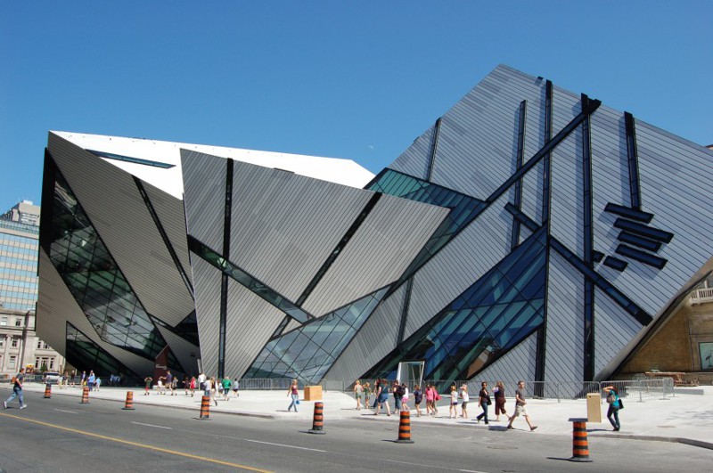 7. The Royal Ontario Museum – Toronto, Canada