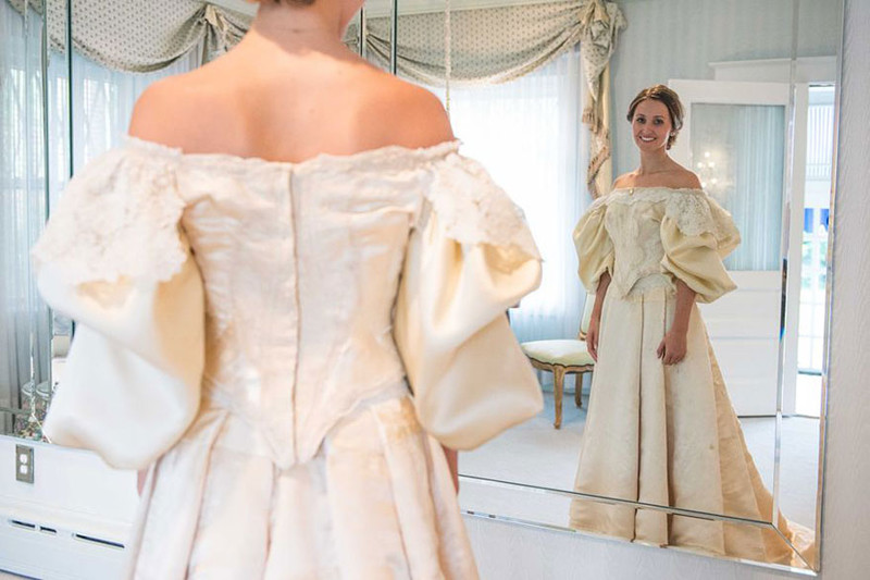 Bride Is 11th Woman In Her Family To Wear 120-Year-Old Wedding Dress