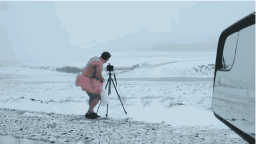 When his wife was diagnosed with breast cancer, Bob put on a tutu When his wife was diagnosed with breast cancer, Bob put on a tutu