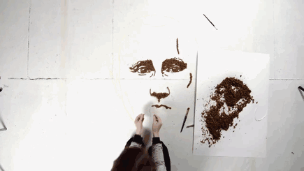 Jolita Vaitkutė Made A Putin’s Portrait From Bread And Let Chickens Eat It Jolita Vaitkutė Made A Putin’s Portrait From Bread And Let Chickens Eat It