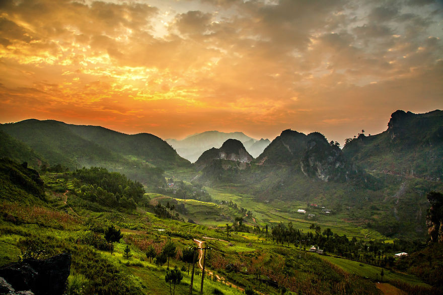 Đồng Văn Valley