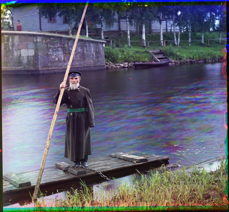 Pinkhus Karlinskii. 84, supervisor of the Chernigov floodgate, with 66 years of service. (1909)