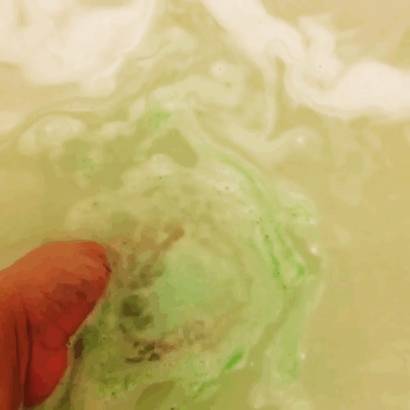 Harry Potter Bath Bomb That Tells Which Hogwarts House You Belong In When It Dissolves Harry Potter Bath Bomb That Tells Which Hogwarts House You Belong In When It Dissolves
