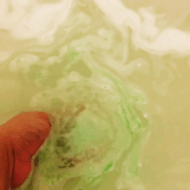 Harry Potter Bath Bomb That Tells Which Hogwarts House You Belong In When It Dissolves
