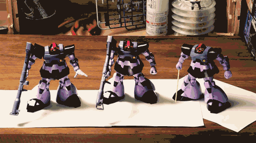 14. This incredible gif of a paint can. 14. This incredible gif of a paint can.