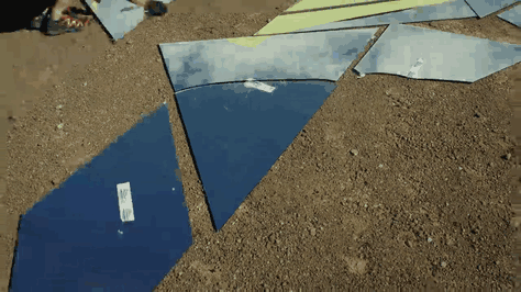 Photographer Uses 17 Square Meters Of Mirror For This Epic Shot Photographer Uses 17 Square Meters Of Mirror For This Epic Shot
