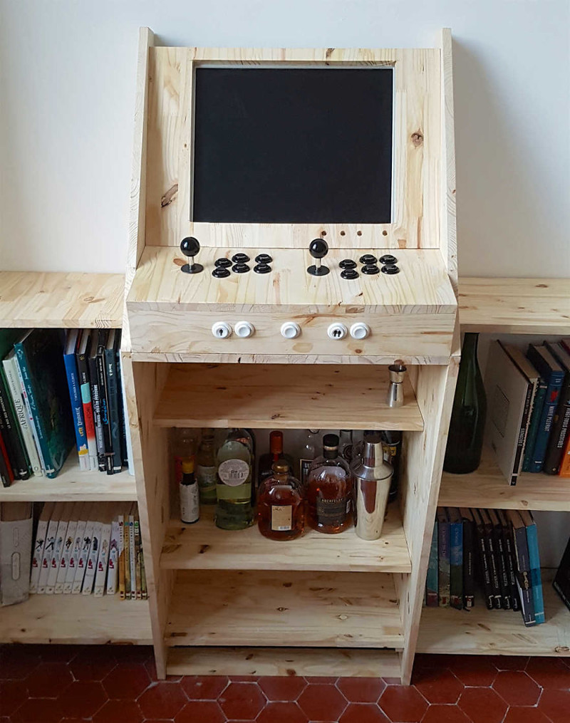 We Built A Wooden Arcade Machine For Our Living Room