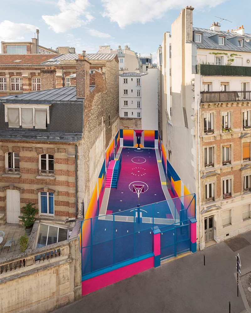 Paris just got upgraded, because now the city has a neon technicolor basketball court…