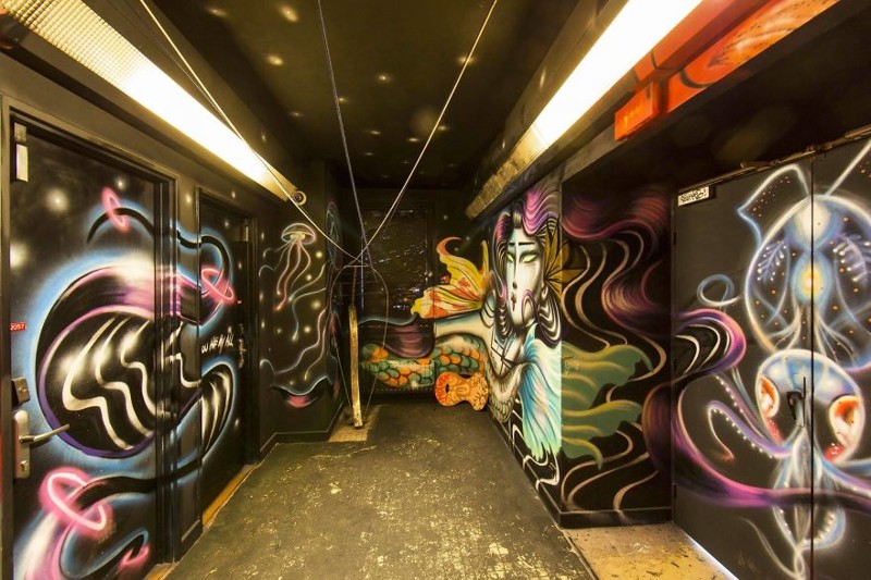 School Asks 100 Graffiti Artists To Paint It Before Renovation