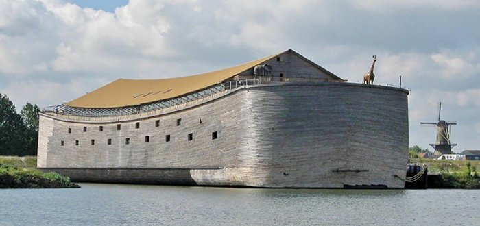 In 2008, Johan Huibers, joined by amateur carpenters, started to build a life-sized replica of Noah’s Ark