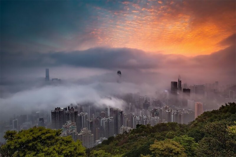 People’s Choice, Cities: ‘Sunrise Glow Decorates The City In Fog’ By Carlo Yuen