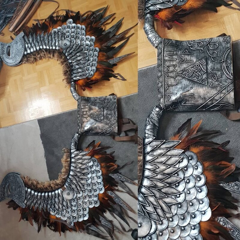 The Cosplay Artist Manually Collected Valkyrie’s Suit From “God Of War” In 1000 Hours