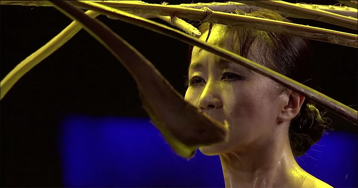 Равновесие, доведённое до крайности от японки Мийоко Шида Равновесие, доведённое до крайности от японки Мийоко Шида Мийоко Шида, равновесие