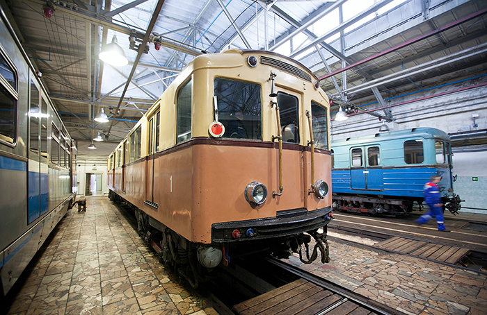  Первый вагон московского метро готовится к реставрации