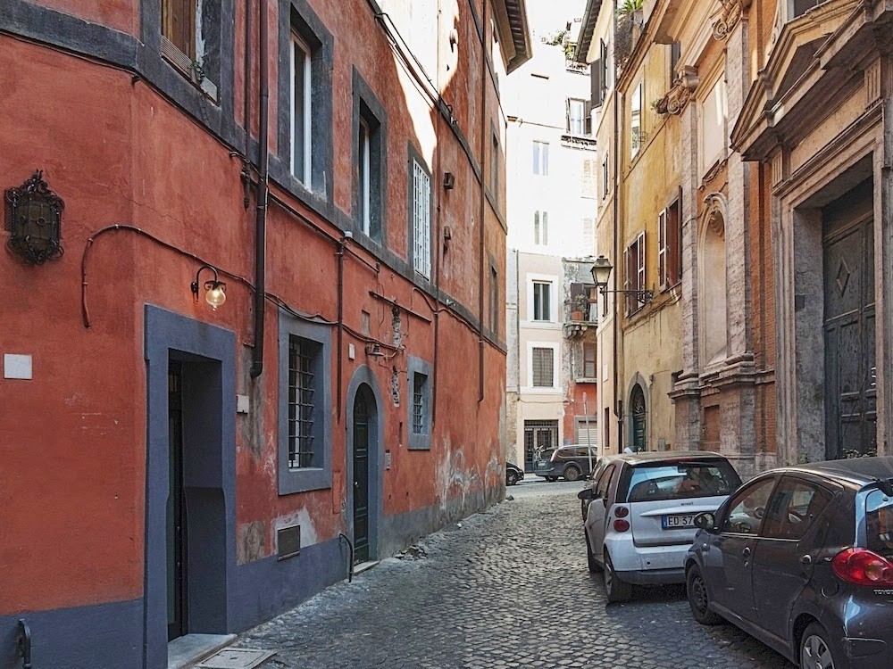 Очень маленькая квартира в Риме. 7 кв.м 7 кв.м, Очень маленькая квартира в Риме