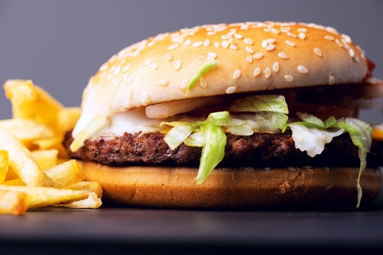 Как в действительности делают еду из McDonald's: разоблачаем 13 мифов