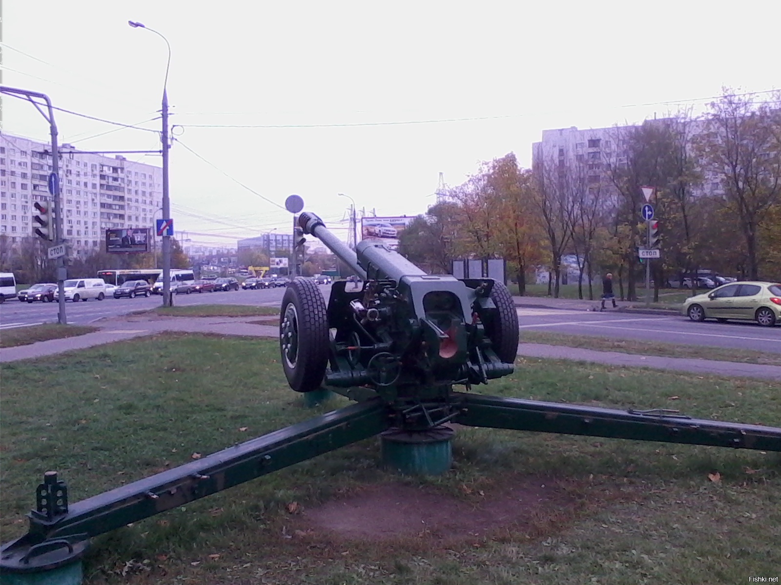 Памятник саманте смит в бибирево фото