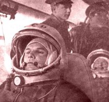 Юрий Гагарин . Первые часы после полёта в космос : редкие фото