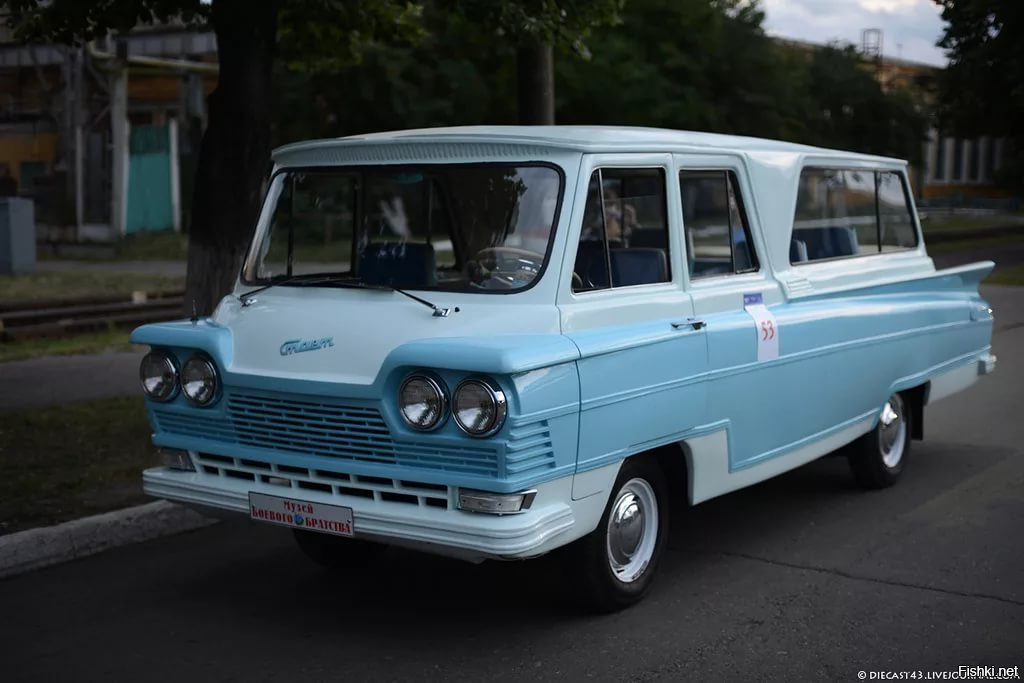 Читатели Сути разглядели невероятно редкий автомобиль на старом снимке Балаково