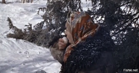 На съемках "Морозко" Чуриковой тоже пришлось вместо яблок лук есть.
