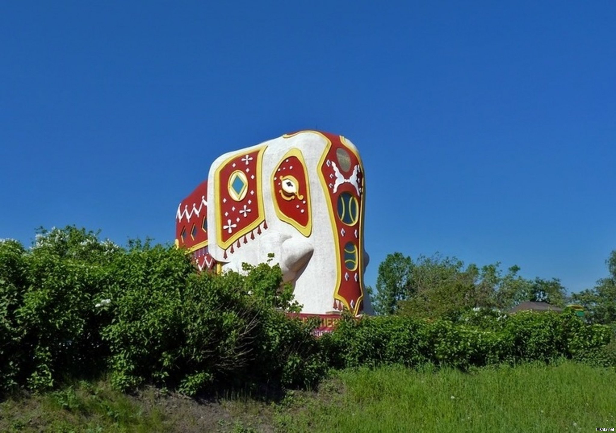 дом в виде слона в москве
