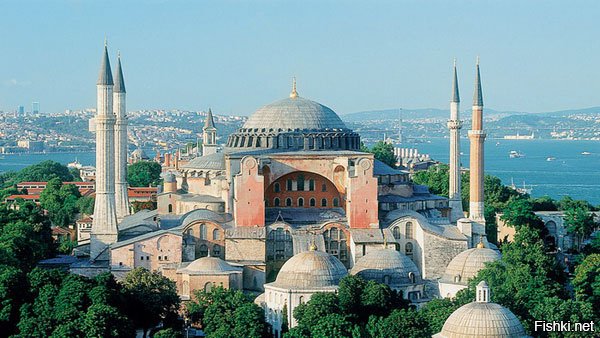Ну, Восточная Римская Империя, под названием Османской и со столицей в Константинополе, просуществовала вплоть до Первой Мировой Войны. А её метрополия существует и сейчас. Не слишком конечно хорошо, но существует.