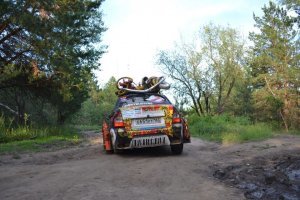 Подборка автомобильных приколов