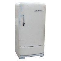 А где холодильник ЗиС-Москва, который у нас дома до сих пор стоит?