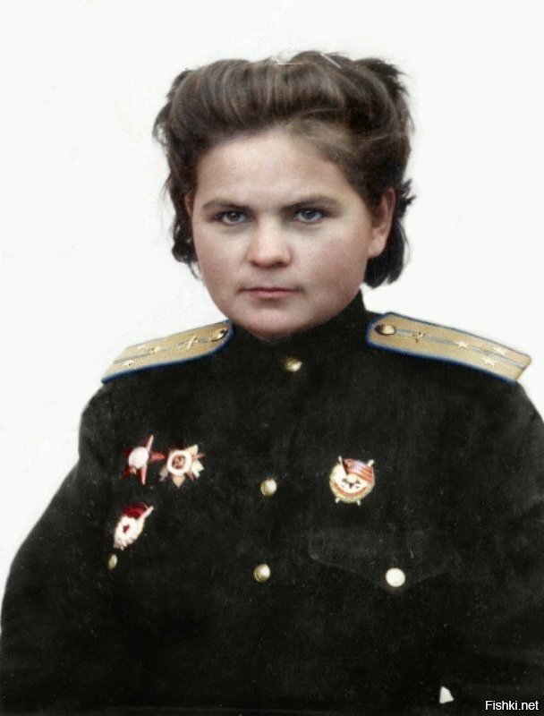 Женское лицо войны: 35 фото советских красавиц-героинь, чей подвиг незабываем