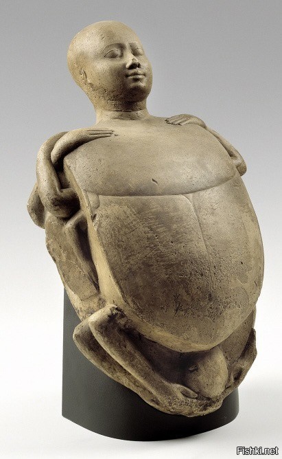 Древнеегипетский бог-создатель жук-скарабей Хепри с человеческой головой и руками.
664-332 гг. до н.э. Египетский музей в Берлине.