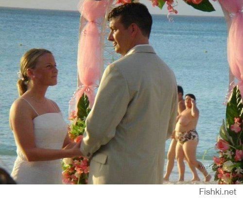 Настоящая романтика бракосочетаний на берегу океана!:)