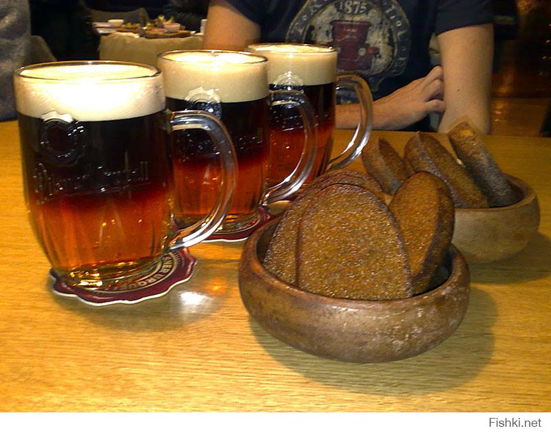 Пьем пиво дома. Чешское пиво. Резаное пиво. Чешское резаное пиво. Пиво слоями.